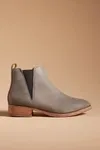 Women's Eva Everyday Chelsea Boot In Grey