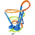 Hot Wheels Toy Car Track Set Spiral Speed Crash, Powered by Motorized Booster, 29-in Tall Track with 1:64 Scale Car, Connects to Other Tracks