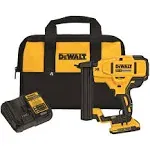 DeWalt 20V MAX XR 18 Gauge Cordless Narrow Crown Stapler Kit DCN681D1