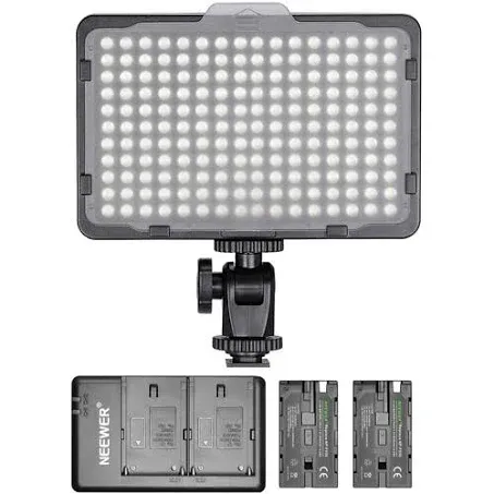 Neewer Dimmable LED Light Kit