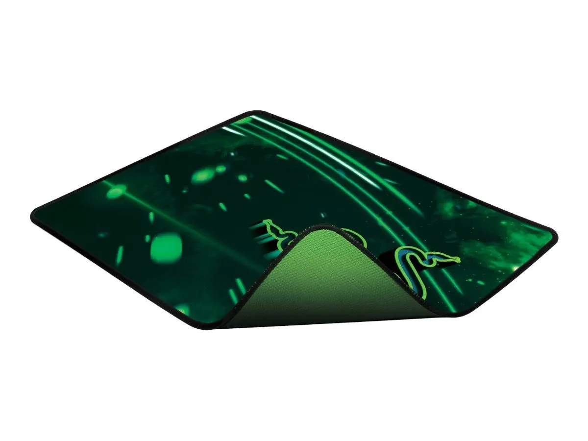 Razer Goliathus Chroma Gaming Mousepad: Customizable Chroma RGB Lighting - Soft, Cloth Material - Balanced Control & Speed - Non-Slip Rubber Base - Classic Black