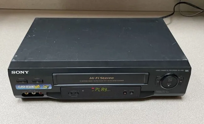 Sony SLV-N51 4-Head Hi-Fi Stereo VHS Recorder Player