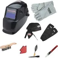 Lincoln Electric Auto-Darkening Welding Helmet Kit W/ Accessories Model# K4767-1