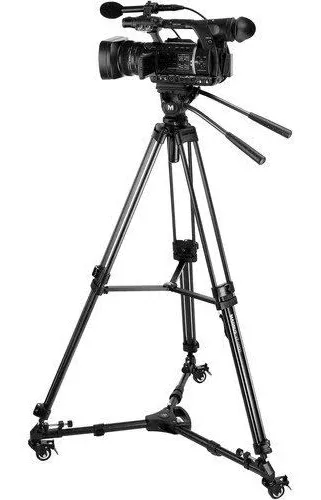 Magnus VT-4000 Tripod System with Fluid Head