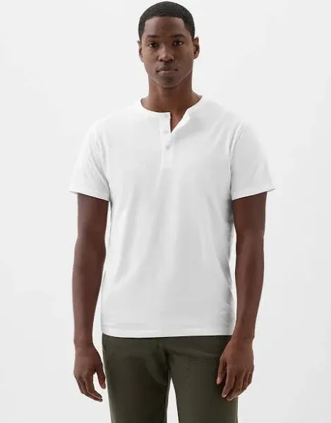 Gap Men's Everyday Soft Henley T-Shirt