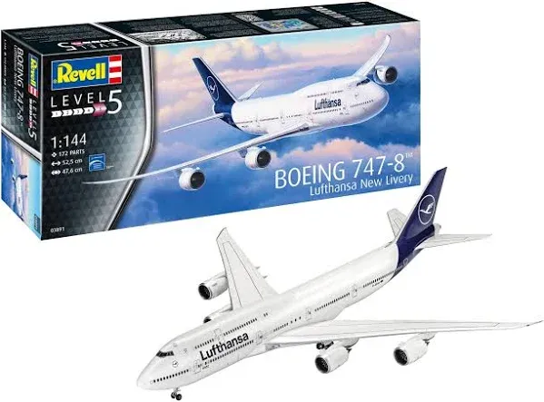 Revell Boeing 747-8 Lufthansa New Livery