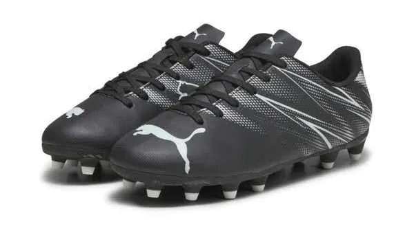 NWB-PUMA youth soccer cleats