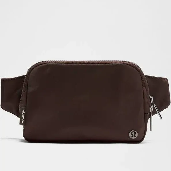 Lululemon Everywhere Belt Bag Large 2L- Nomad/Trench