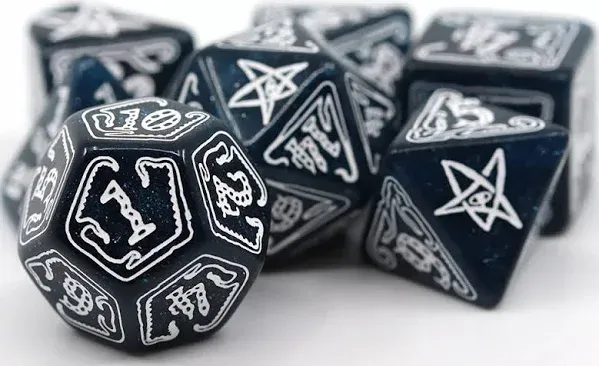 Call of Cthulhu Abyssal & White Dice Set