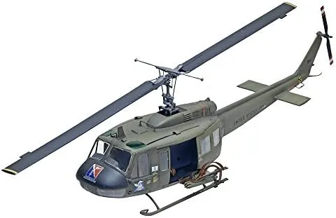 Revell UH-1D Huey Gunship 1/32