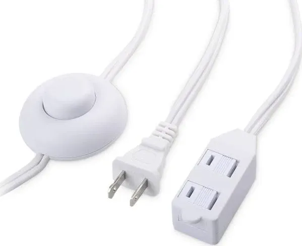 Cable Matters 3 Outlet Christmas Tree Extension Cord with Foot Switch 10ft, (Extension Cord with Switch On/Off, 3 Outlet On Off Switch Extension Cord, Foot Switch Extension Cord) in White