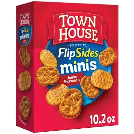 Town House Oven Baked House Seasoned Crackers