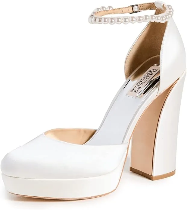 Badgley Mischka Women's Felixa Pump