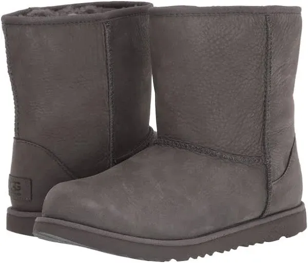 Toddler UGG Classic Weather Short II