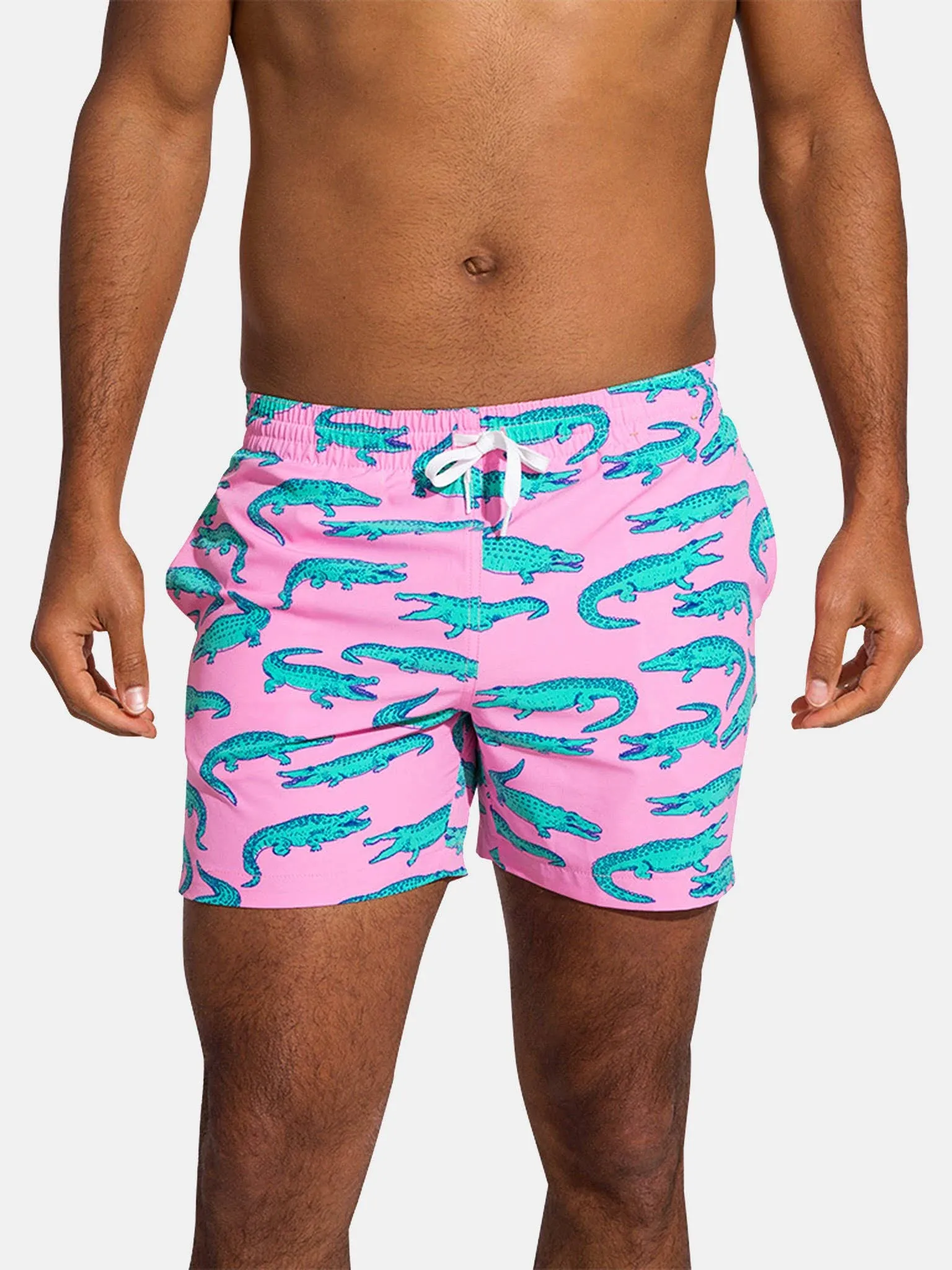 Chubbies Men's Classic 5.5" Swim Trunks, Large, Beach Essentials