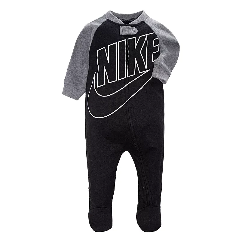 Nike baby-girls Sportswear Graphic Footed Coverall