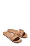 Sugarbird sandal in beach - Beek