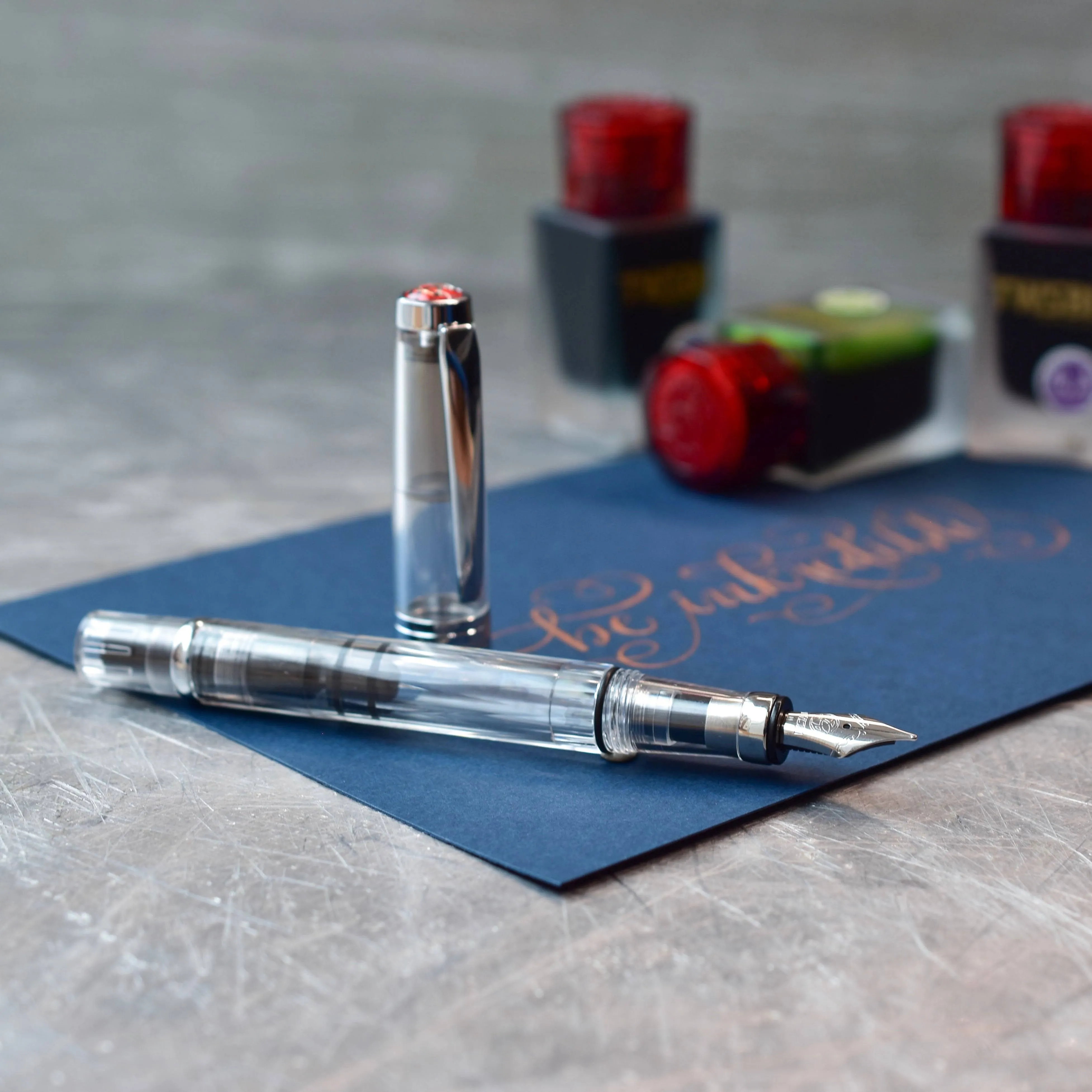 TWSBI Diamond 580 Clear Fountain Pen - Broad