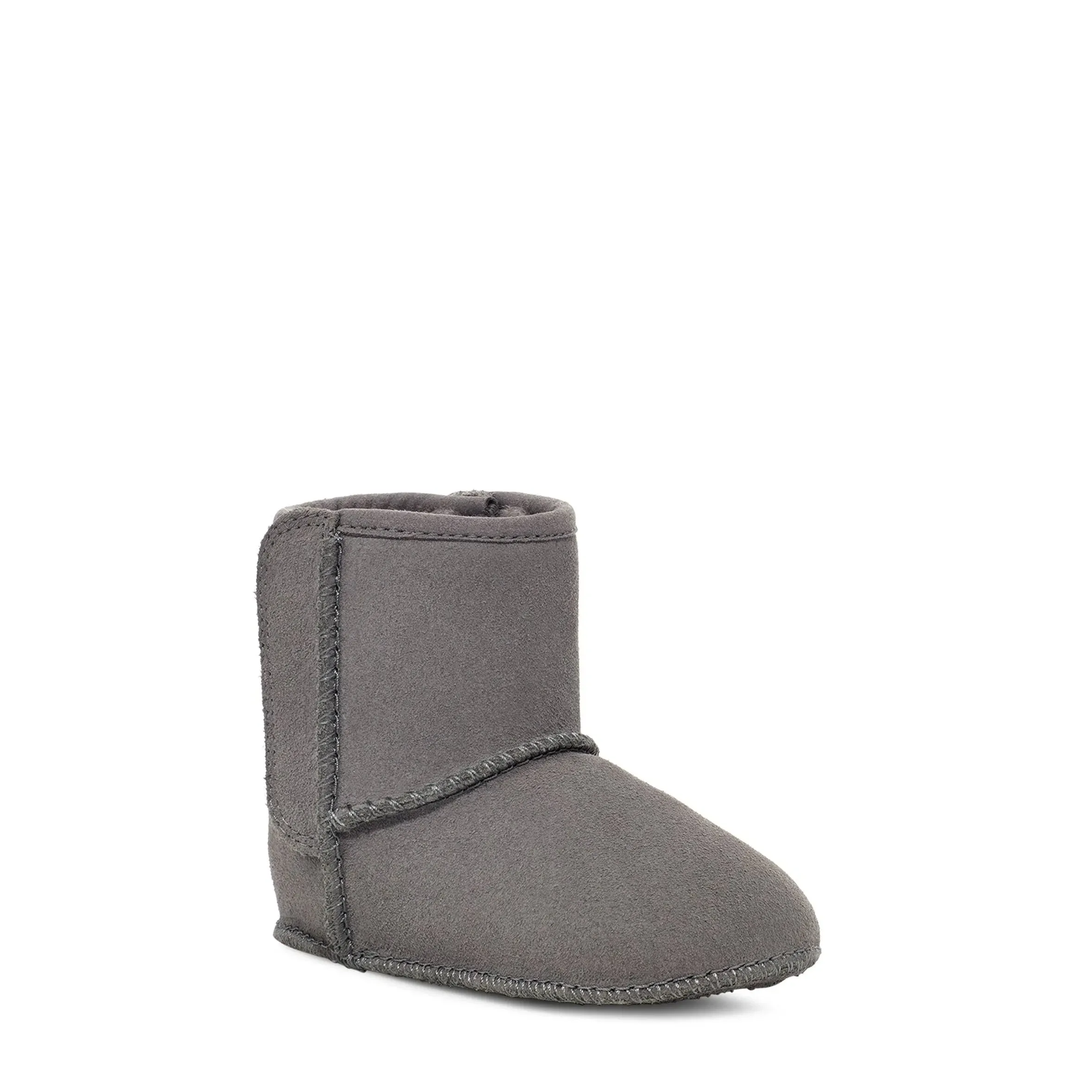 UGG Unisex-Baby Classic Fashion Boot